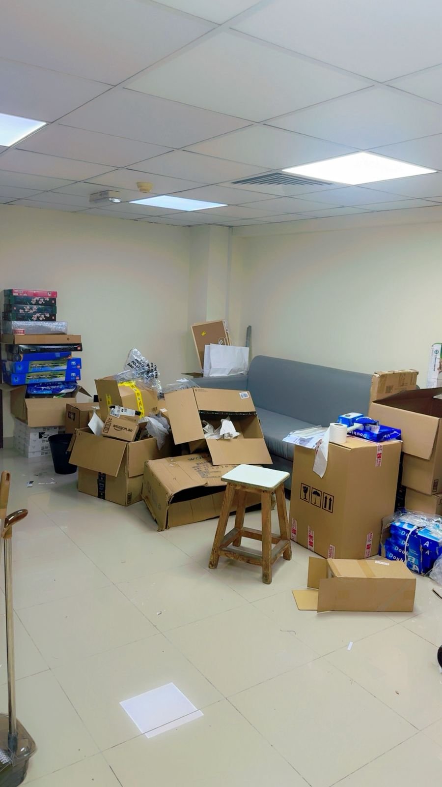 Kamlesh Electronics Office View 4